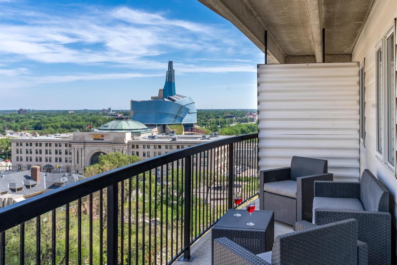 Fort Garry Place Furnished Suites Winnipeg Exterior photo